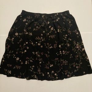 Liz Baker Essentials: petite XL, black